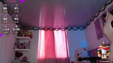 Snapshot of violett_brown9 chatting on June 27, 12:22 pm violett_brown9 online show from June 27, 12:22 pm