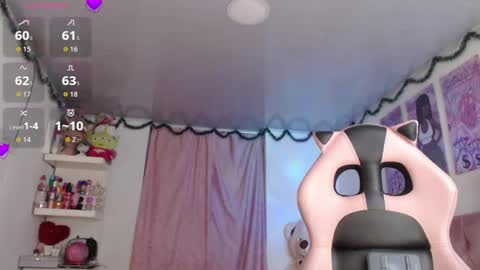 Snapshot of violett_brown9 chatting on July 28, 6:42 am violett_brown9 online show from July 28, 6:42 am