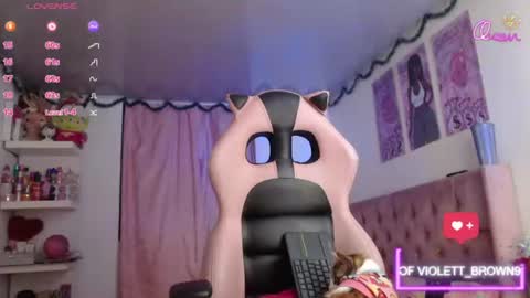 Snapshot of violett_brown9 chatting on July 31, 6:13 am violett_brown9 online show from July 31, 6:13 am