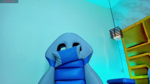 Snapshot of violett_cinnamon chatting on June 27, 12:22 pm Violeta online show from June 27, 12:22 pm