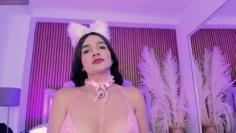 violett_hott_ online show from February 1, 12:26 pm