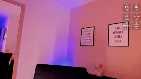 violetta_bold online show from October 27, 7:51 pm