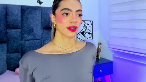 Violetta Ficher online show from February 22, 2:13 am