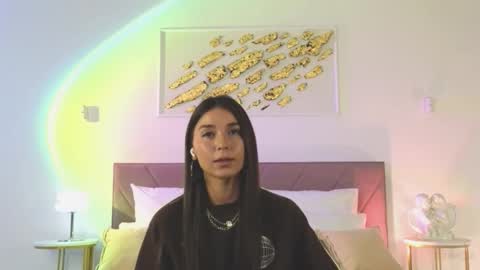 Snapshot of violetta_finch chatting on October 12, 10:47 am violetta_finch online show from October 12, 10:47 am