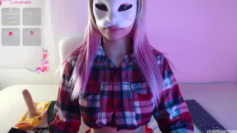 violettaarojass online show from November 8, 10:37 am