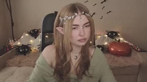 ViolettaOtis online show from October 30, 10:49 am