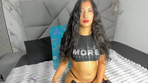 violettaruizz online show from April 29, 7:09 pm