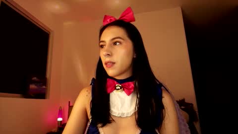 Snapshot of violettastars chatting on October 6, 2:09 am Violetta....Follow me in Twitter... online show from October 6, 2:09 am