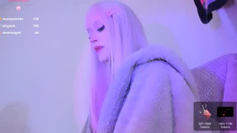 Snapshot of violettbones chatting on December 28, 8:58 am Violett online show from December 28, 8:58 am