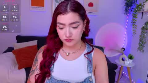 Snapshot of violettcastel chatting on July 10, 10:56 pm Violett Castel online show from July 10, 10:56 pm