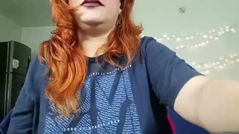 Snapshot of violettelynn_ chatting on July 9, 3:38 pm Violetta Morningstar online show from July 9, 3:38 pm