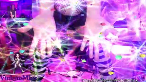 Violette online show from July 29, 7:01 pm