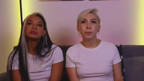 Violet online show from March 3, 2:26 am