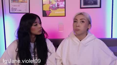 Violet online show from October 9, 11:58 pm