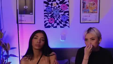 Violet online show from July 2, 4:29 am