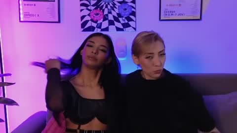 Violet online show from July 11, 1:30 am