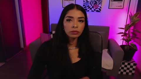Violet online show from August 7, 2:46 am