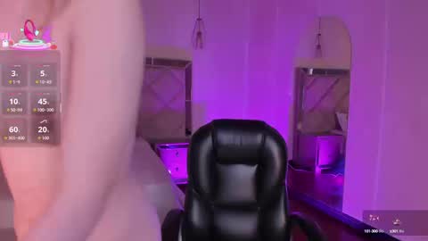 Snapshot of violetthansson chatting on September 24, 8:23 pm Violett online show from September 24, 8:23 pm