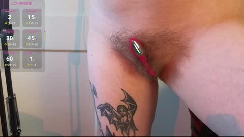 Snapshot of violetwinter666 chatting on February 8, 3:42 pm Violet Winter  indie sleaze goth girl next door online show from February 8, 3:42 pm