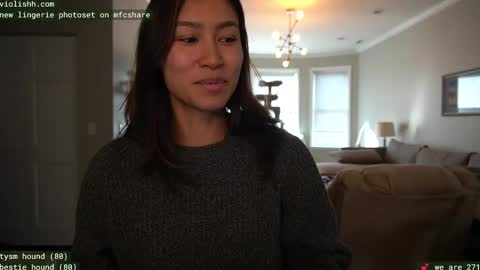 Snapshot of violishh chatting on February 18, 8:14 pm follow me on twitter violishh and ig violishh  online show from February 18, 8:14 pm