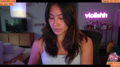 Snapshot of violishh chatting on October 25, 9:31 pm follow me on twitter violishh and ig violishh  online show from October 25, 9:31 pm