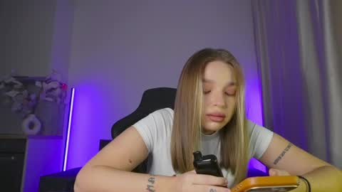 Violla online show from June 10, 7:18 am