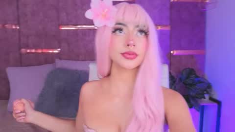 Snapshot of viollettebylyly chatting on December 13, 7:53 pm viollettebylyly online show from December 13, 7:53 pm