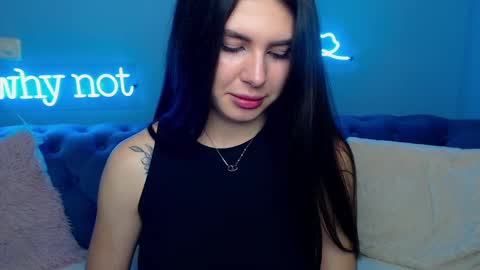 Snapshot of viollinalv chatting on January 17, 8:45 am viollinalv online show from January 17, 8:45 am