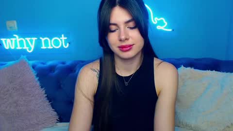 Snapshot of viollinalv chatting on February 24, 8:49 am viollinalv online show from February 24, 8:49 am