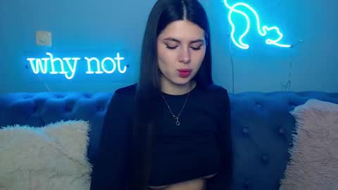 viollinalv online show from February 28, 5:52 am