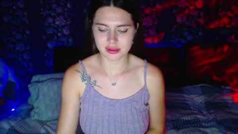 viollinalv online show from June 22, 7:44 pm