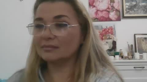 Vionerra online show from November 29, 2:42 pm