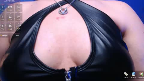 Snapshot of vip_juicy chatting on January 18, 11:11 am VelvettTime online show from January 18, 11:11 am