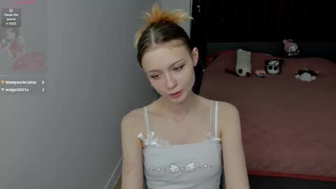 Snapshot of viraglow chatting on November 25, 4:07 pm viraglow online show from November 25, 4:07 pm