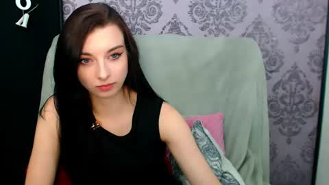 VirginLuna online show from July 27, 7:10 pm
