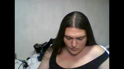 Snapshot of virgorian_enigma chatting on December 16, 4:23 am priscilla online show from December 16, 4:23 am