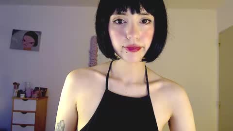 Snapshot of virtualchica chatting on February 14, 5:41 am Minerva online show from February 14, 5:41 am