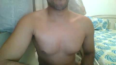 Lets play online show from April 27, 8:18 pm