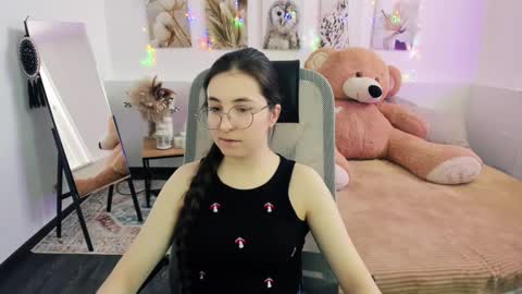 your love online show from February 24, 7:17 am