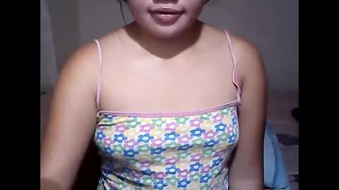 Snapshot of visayan_beauty26 chatting on March 4, 5:24 pm visayan_beauty26 online show from March 4, 5:24 pm