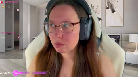 Snapshot of visecret chatting on November 23, 9:03 pm Victoria Romans online show from November 23, 9:03 pm