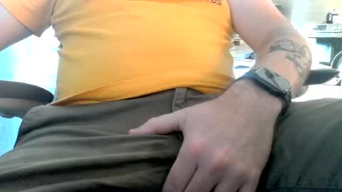 Snapshot of vitalbeach chatting on June 14, 1:46 pm vitalbeach online show from June 14, 1:46 pm