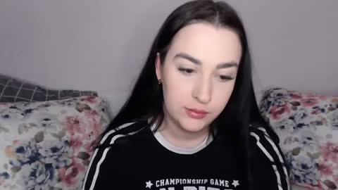 Snapshot of vitalina_freedom chatting on December 16, 12:16 pm Vitalina online show from December 16, 12:16 pm