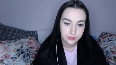 Snapshot of vitalina_freedom chatting on December 20, 3:42 pm Vitalina online show from December 20, 3:42 pm