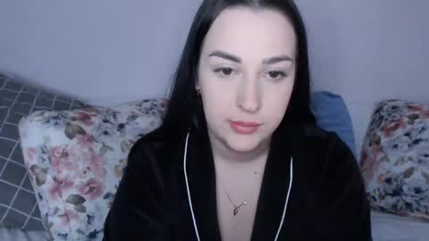 Snapshot of vitalina_freedom chatting on December 23, 12:19 pm Vitalina online show from December 23, 12:19 pm