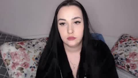 Snapshot of vitalina_freedom chatting on December 25, 3:38 pm Vitalina online show from December 25, 3:38 pm