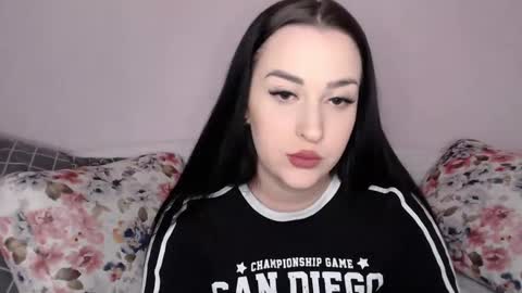 Snapshot of vitalina_freedom chatting on December 26, 11:54 am Vitalina online show from December 26, 11:54 am