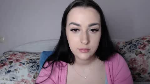 Snapshot of vitalina_freedom chatting on February 20, 4:46 pm Vitalina online show from February 20, 4:46 pm