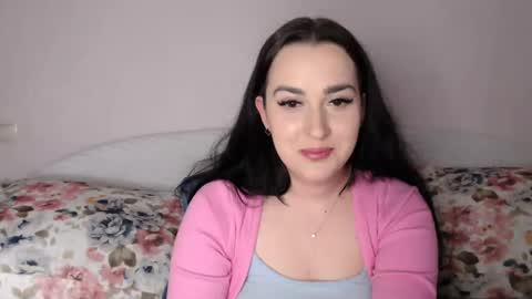 Snapshot of vitalina_freedom chatting on February 21, 5:53 pm Vitalina online show from February 21, 5:53 pm