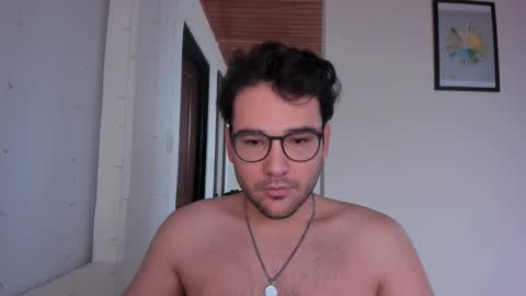 Vito Ferrer online show from February 15, 12:25 pm